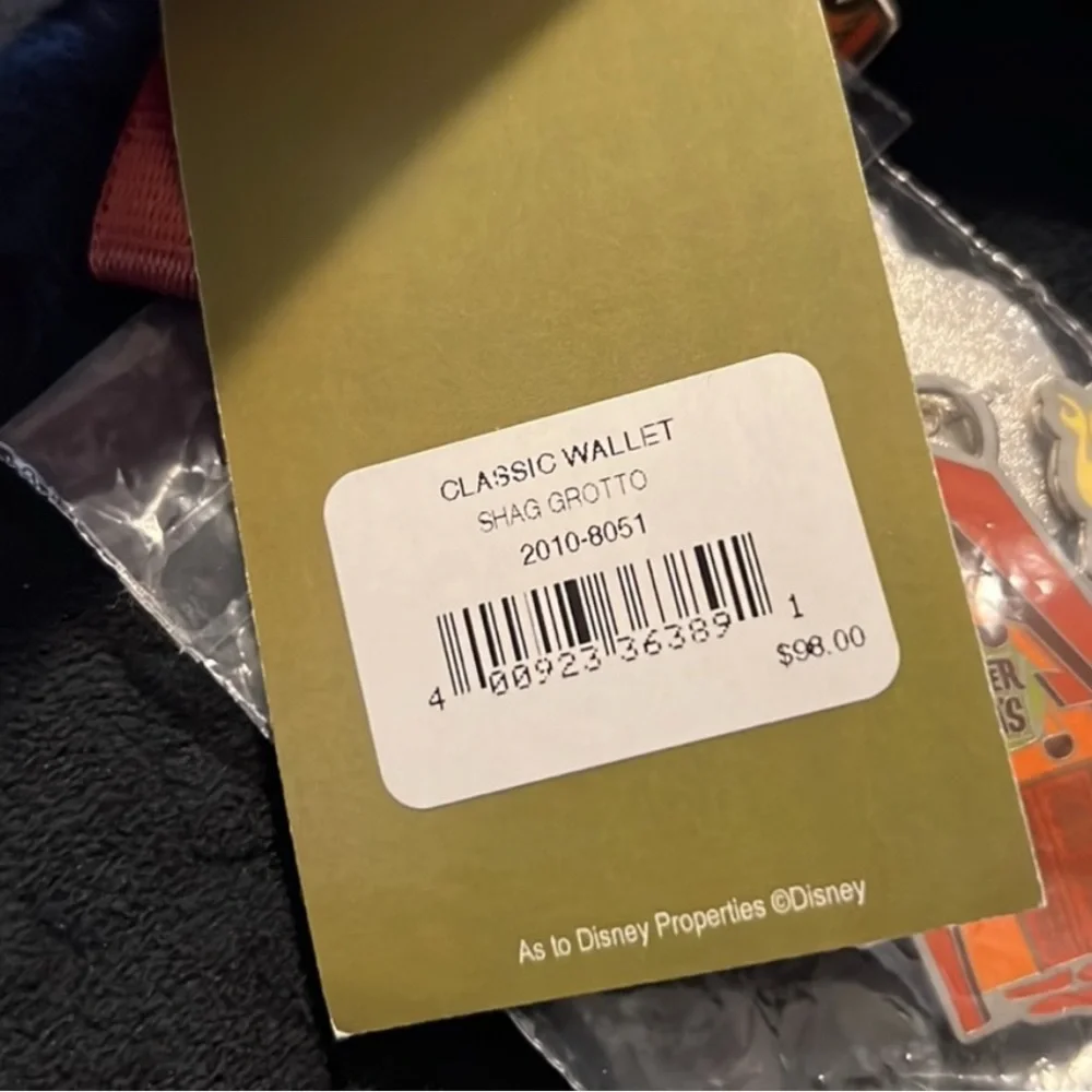 Harveys Trader Sams Wonderground Gallery Seatbelt Shag Grotto Classic Wallet NWT - Picture 3 of 4